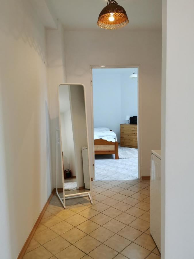 White Apartment Jablonna  Luaran gambar